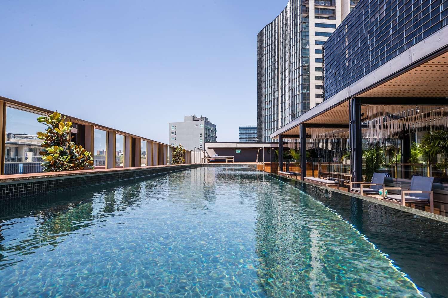 The Old Clare By Ode Hotels Sydney Buitenkant foto The rooftop pool at The Standard, Bangkok